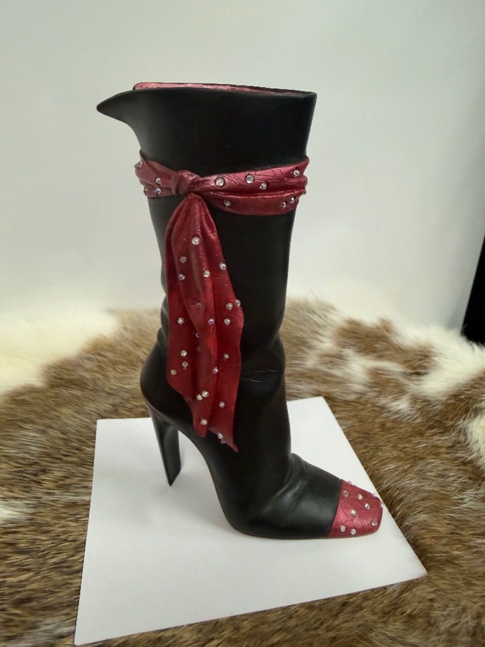 Just the Right Shoe Figurine- High Ties- EJ528